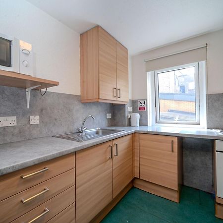 Joivy Budget 4,5 And 6 Bed Private Flats, In Historic Old Town (Adults Only) EDI Kültér fotó