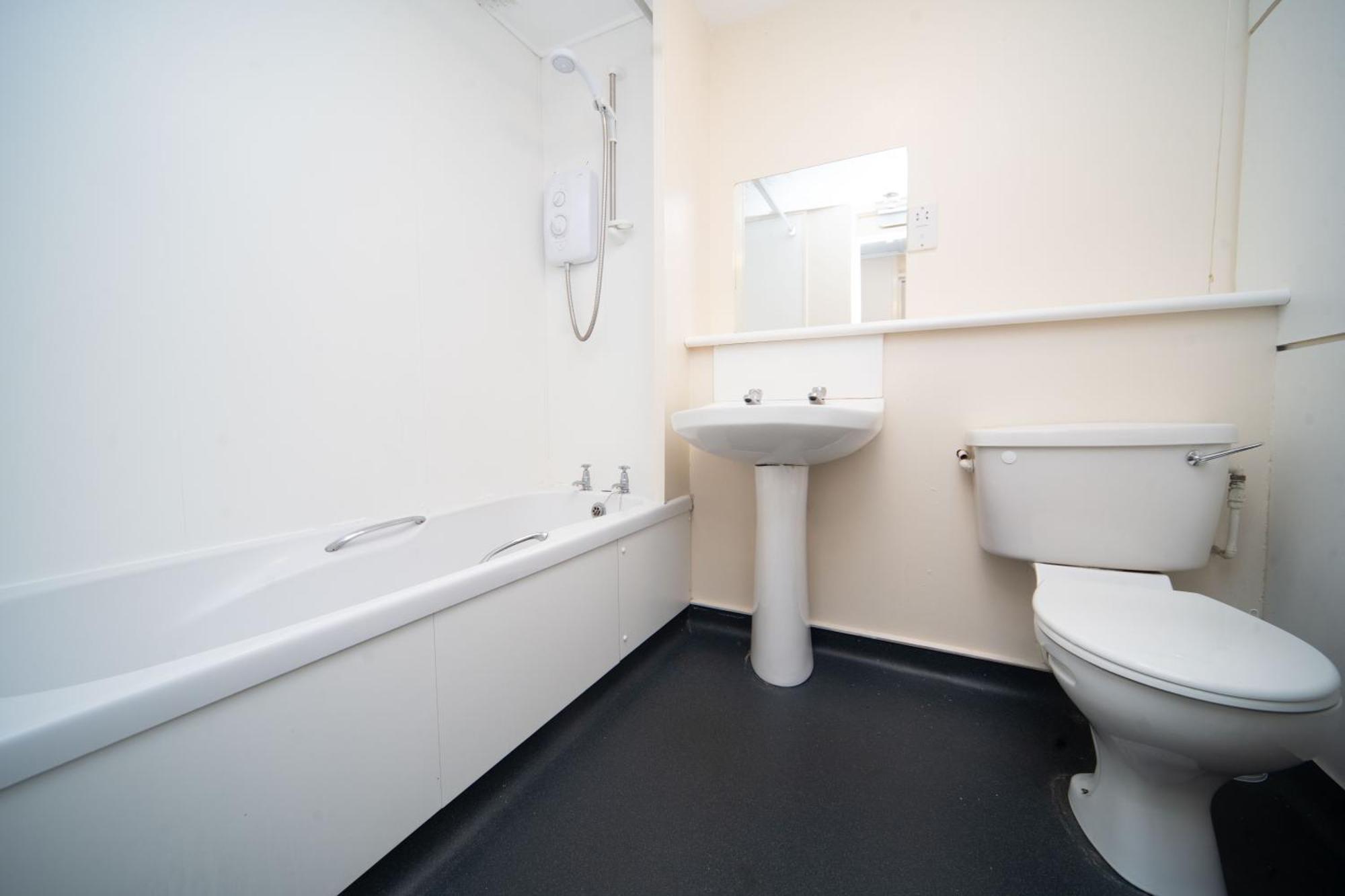 Joivy Budget 4,5 And 6 Bed Private Flats, In Historic Old Town (Adults Only) EDI Kültér fotó