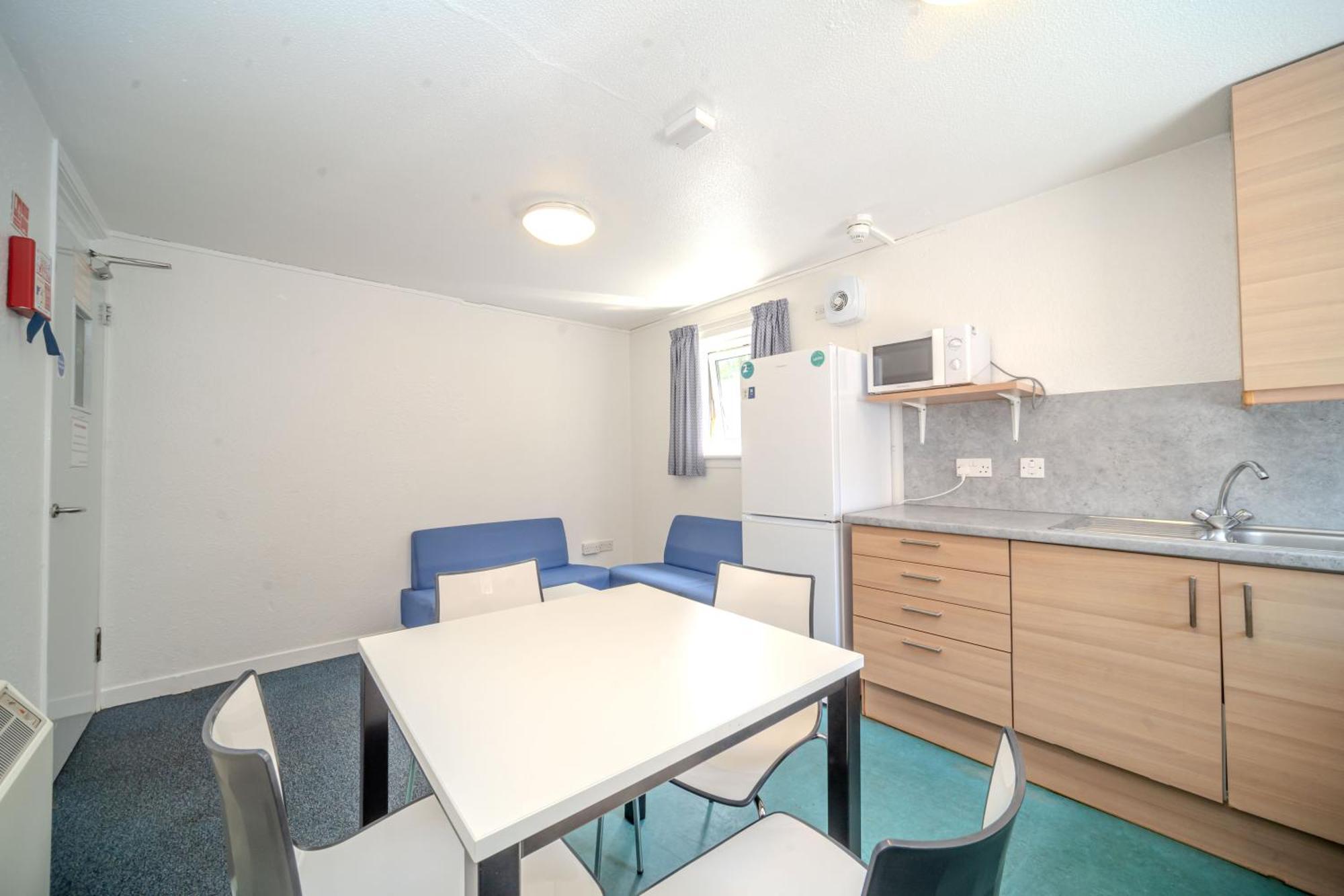 Joivy Budget 4,5 And 6 Bed Private Flats, In Historic Old Town (Adults Only) EDI Kültér fotó